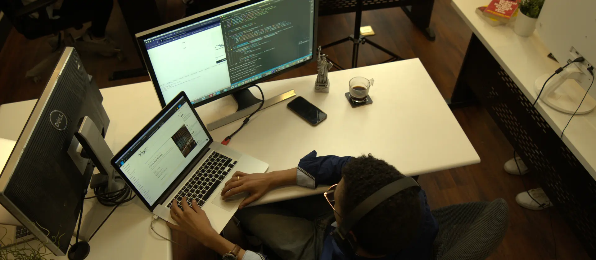 Adapt or Left Behind: 10 Essential Elements for a High Converting Website